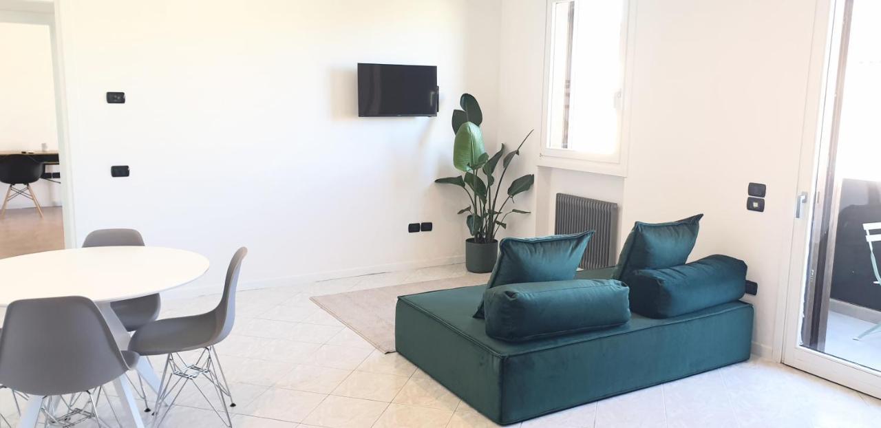 Venezia & Treviso Design Apartment By Anthea Homes Casièr エクステリア 写真